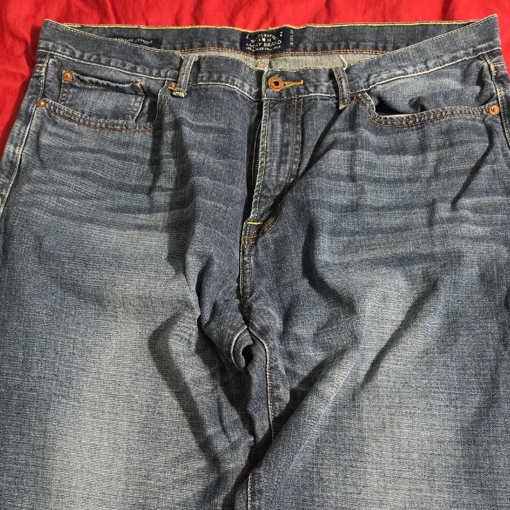 Lucky Brand Gray Jeans with Handcrafted Detail